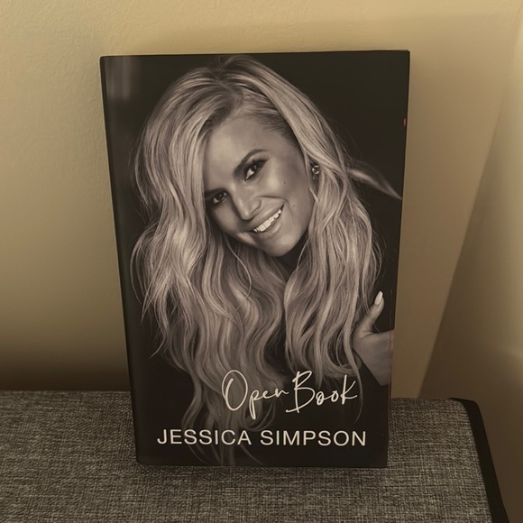 Jessica Simpson Open Book - Picture 1 of 4